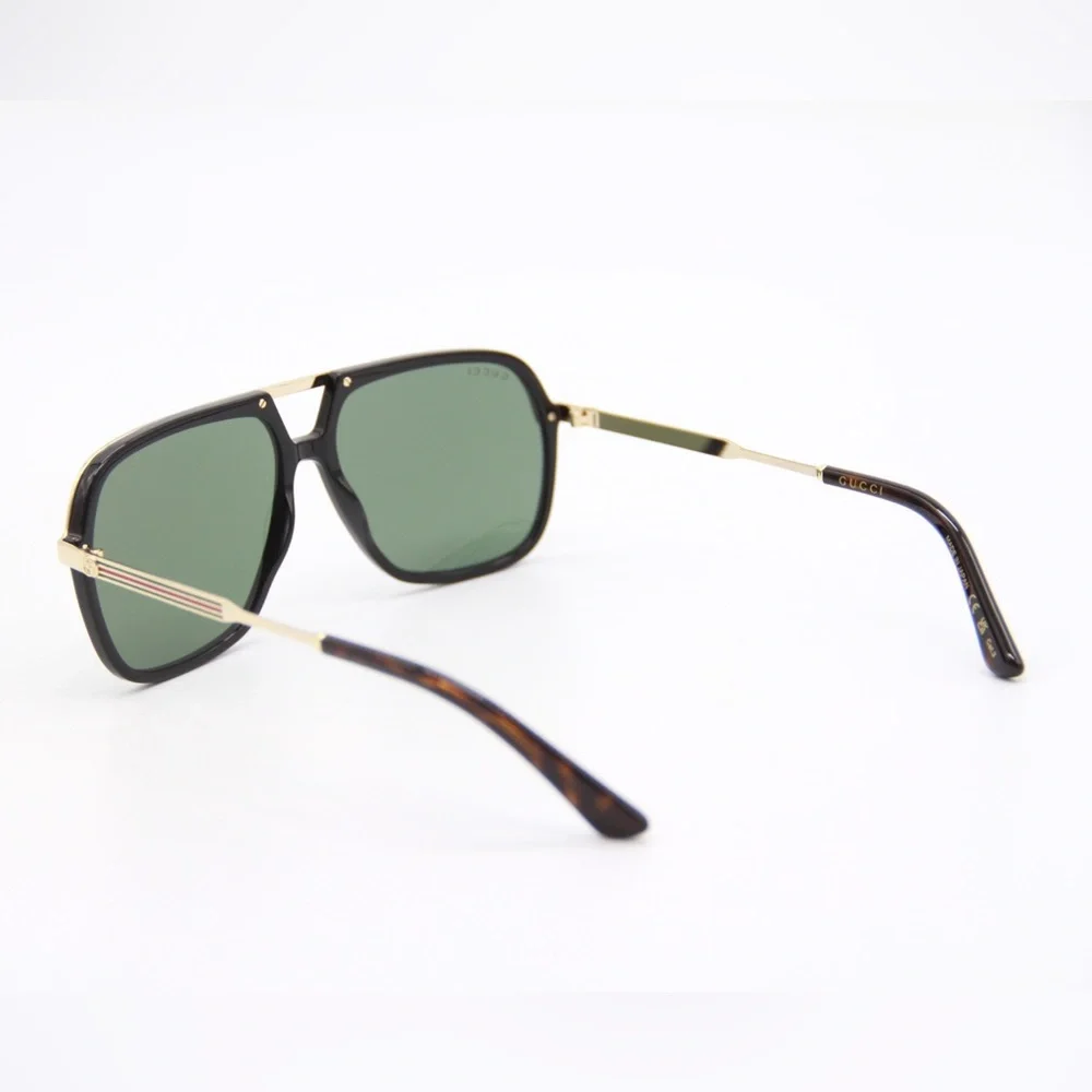 Gucci model gg0200s